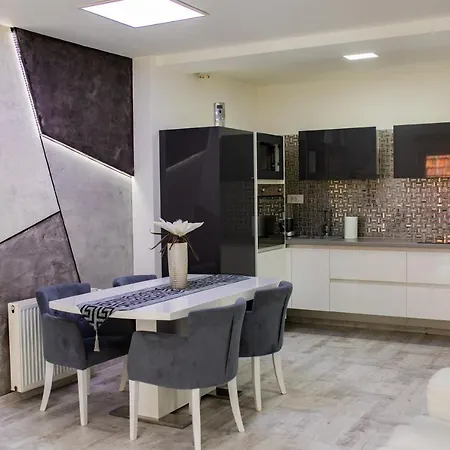 Apartment Relax Lux Apartman *